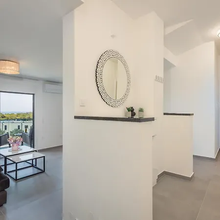 Apartment Ps *